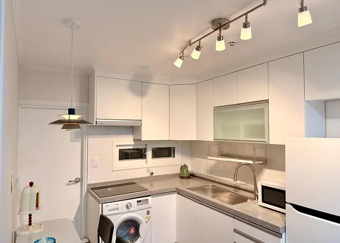 Pop 401-gunkuk Uni St 3min-all New-nearby Seongsu-super Cozy Queenbed3 Supersinglebed1