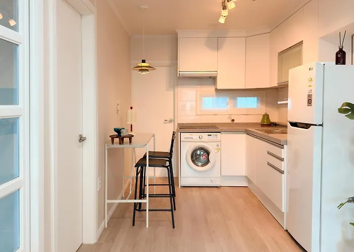 Pop 401-gunkuk Uni St 3min-all New-nearby Seongsu-super Cozy Queenbed3 Supersinglebed1 Appartement *