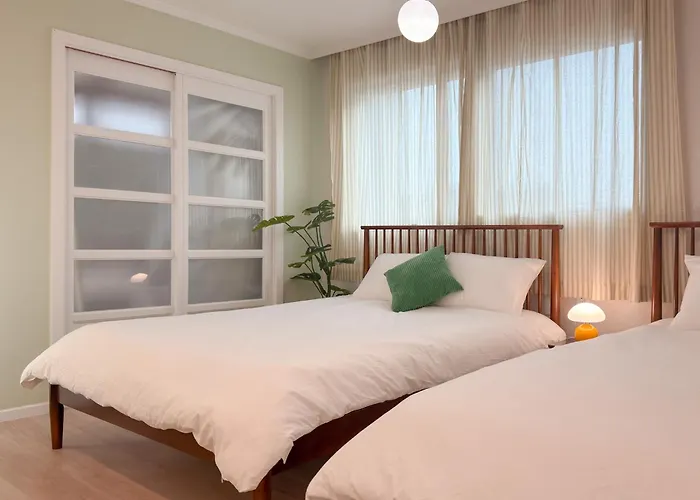 Pop 401-gunkuk Uni St 3min-all New-nearby Seongsu-super Cozy Queenbed3 Supersinglebed1 *