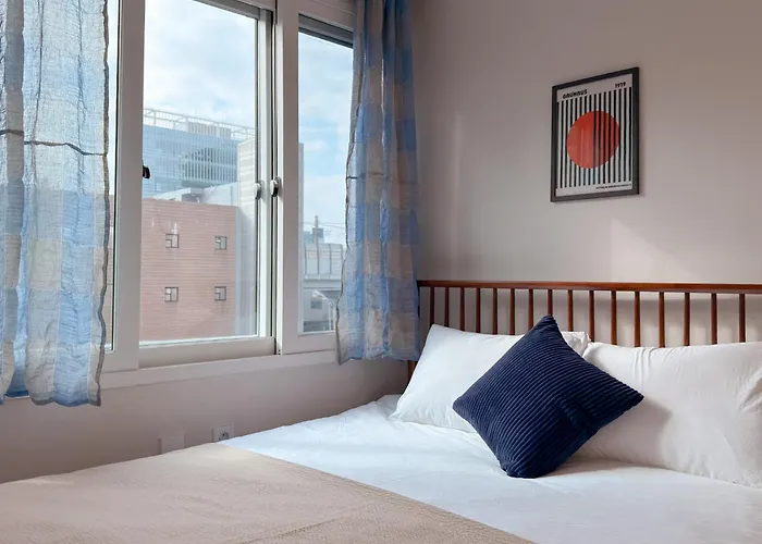 Pop 401-gunkuk Uni St 3min-all New-nearby Seongsu-super Cozy Queenbed3 Supersinglebed1